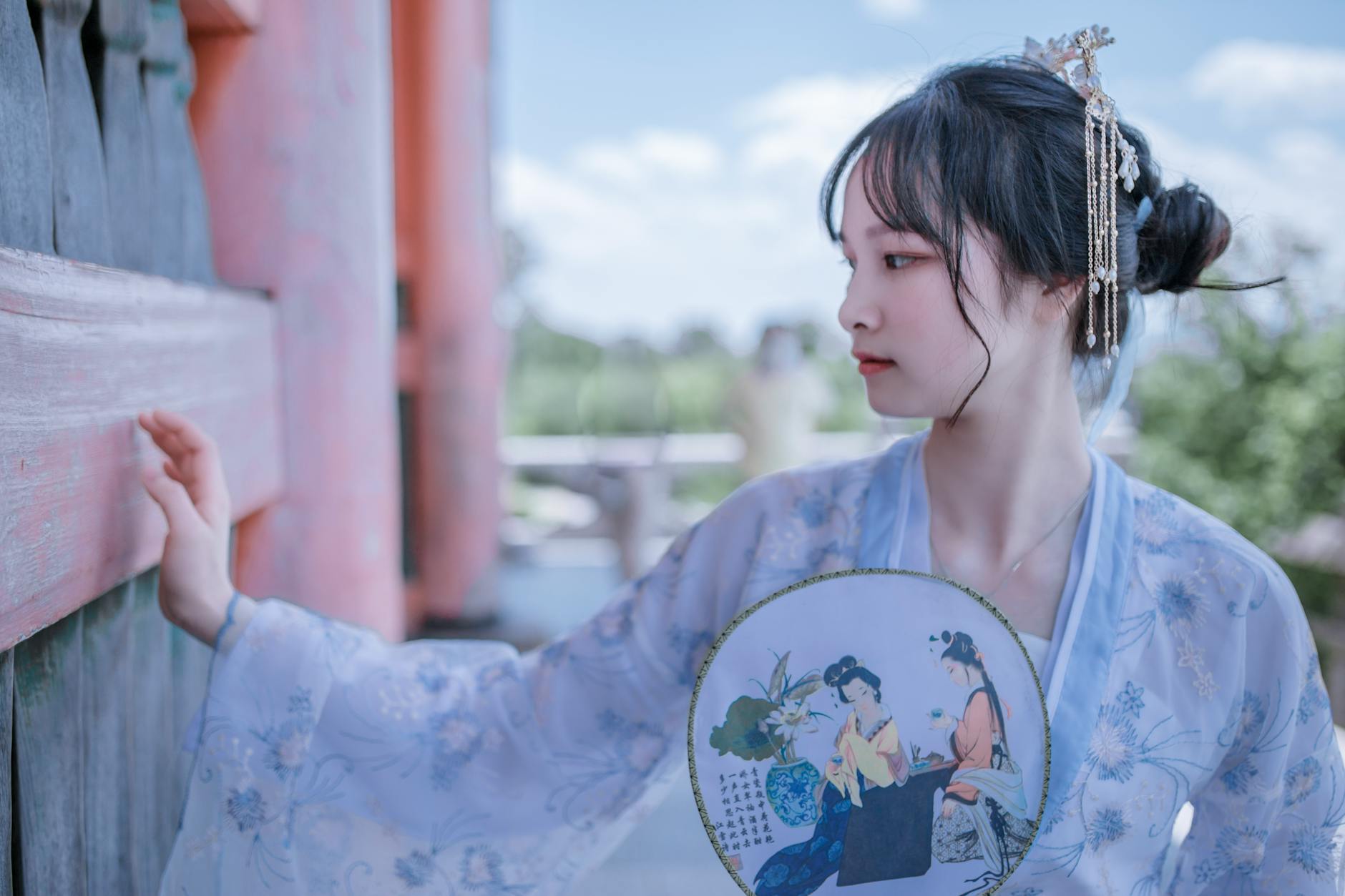 red envelopes tradition