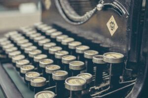 Chinese Lanterns: Complete Introduction to Chinese Traditions